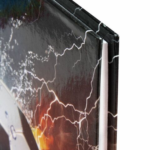 Дневник 1-4 класс 48 л., твердый, ЮНЛАНДИЯ, глянцевая ламинация, с подсказом, &quot;Football&quot;, 106349