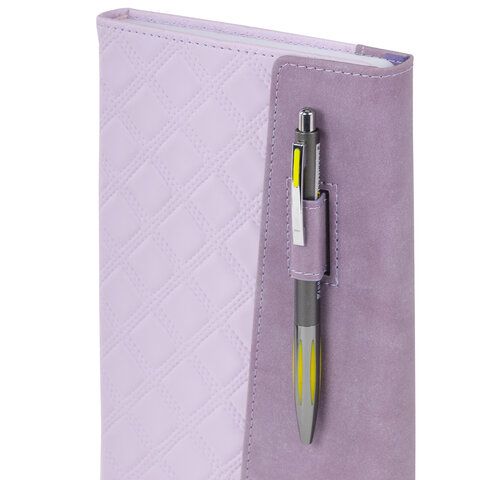 Ежедневник недатированный А5 145х215мм BRAUBERG Stitch, под кожу, магнит, 160л, сиреневый, 116589