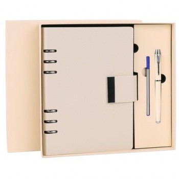 Ежедневник на кольцах в наборе с ручкой А5 165x229мм BRAUBERG "Lux", под кожу, 100 листов, бежевый, 116859