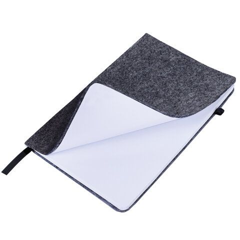 Блокнот А5 138x213мм BRAUBERG "Voylok" войлок, резинка, держатель, 80л клетка, черный, 117134