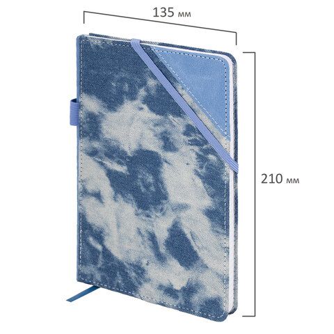 Блокнот А5 135x210мм BRAUBERG "Denim", ткань/экокожа, резинка, держатель, 80л клетка, голубой, 117138