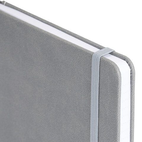 Блокнот А5 135x212мм BRAUBERG "Soft touch" под кожу, резинка, держатель, 80л клетка, серый, 117146