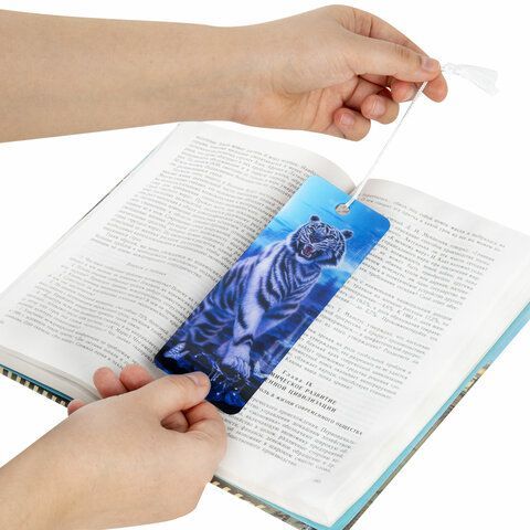 Закладка для книг 3D, BRAUBERG 6 шт., объемная, &quot;Белый тигр&quot;, с декоративным шнурком-завязкой, 125754