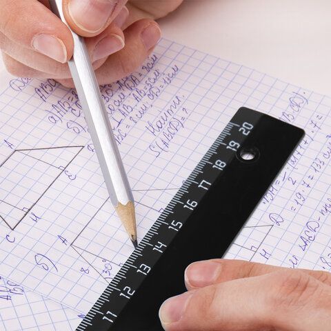 Линейка пластиковая 20 см, BRAUBERG 4 шт., непрозрачная, черная, 210607