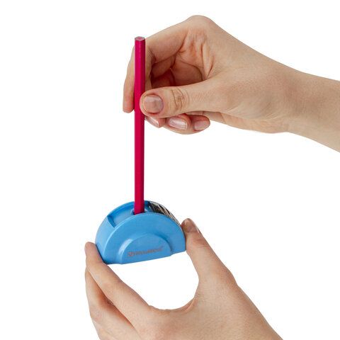 Точилка BRAUBERG 24 шт. &quot;Roll&quot;, с контейнером, пластиковая, корпус ассорти, 228464