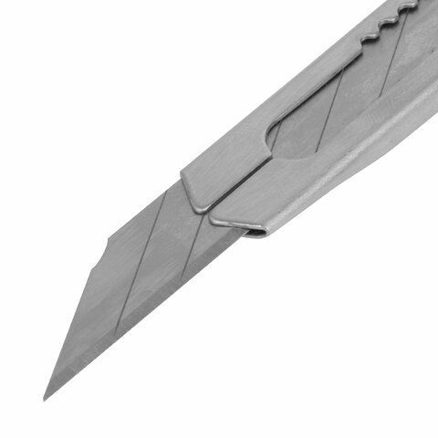 Нож канцелярский 9 мм BRAUBERG &quot;Extra 30&quot;, металлический, лезвие 30°, автофиксатор, подвес, 237084