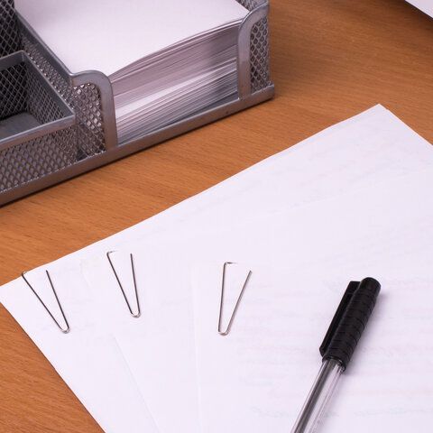Скрепки BRAUBERG 5 шт., 25 мм, никелированные, треугольные, 100 шт., в картонной коробке, 270440
