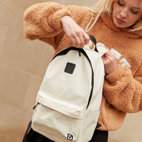 Рюкзак BRAUBERG POSITIVE универсальный, карман-антивор, &quot;Beige&quot;, 42х28х14 см, 270776