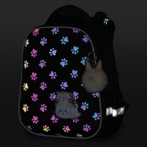 Ранец BRAUBERG LUMINOUS, 2 отделения, с брелоком, &quot;Paws&quot;, СВЕТЯЩИЙСЯ РИСУНОК, 38х29х16 см, 271366