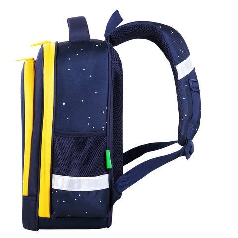 Ранец BRAUBERG KIDS STANDARD, 2 отделения, &quot;Spaceman&quot;, СВЕТЯЩИЙСЯ, 36х28х14 см, 271384