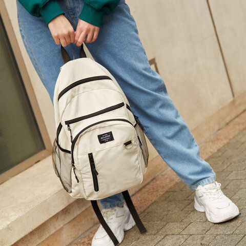 Рюкзак BRAUBERG ULTRA универсальный, карман-антивор, бежевый, 42х30х14 см, 271661