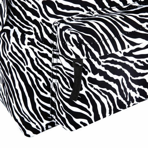 Рюкзак BRAUBERG СИТИ-ФОРМАТ универсальный, &quot;Zebra&quot;, белый/черный, 41х32х14 см, 271680