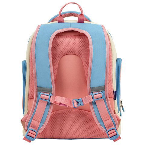 Рюкзак BRAUBERG CLASSIC, легкий каркас, премиум материал, &quot;Tender&quot;, бежевый, 37х32х21 см, 272090