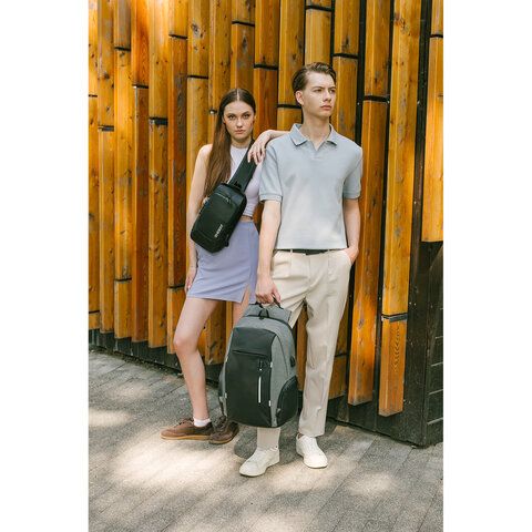 Рюкзак однолямочный HEIKKI FEATURE (ХЕЙКИ), кодовый замок, USB-порт, черный, 32x16x6 см, 273900