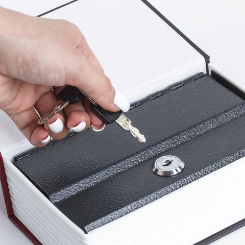 Сейф-книга К. Маркс &quot;Капитал&quot;, 55х115х180 мм, ключевой замок, BRAUBERG, 291049