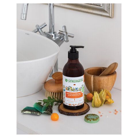 Мыло жидкое 380мл SYNERGETIC "Карамельное яблоко и ваниль", биоразлагаемое, дозатор,, 105004